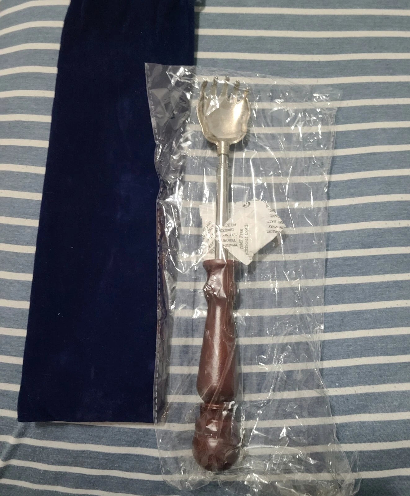 Fisoom Back Scratcher Extendable, Telescoping Backscratchers for Adults Wooden H