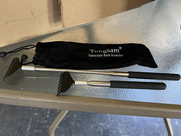 back scratcher (set of 2)