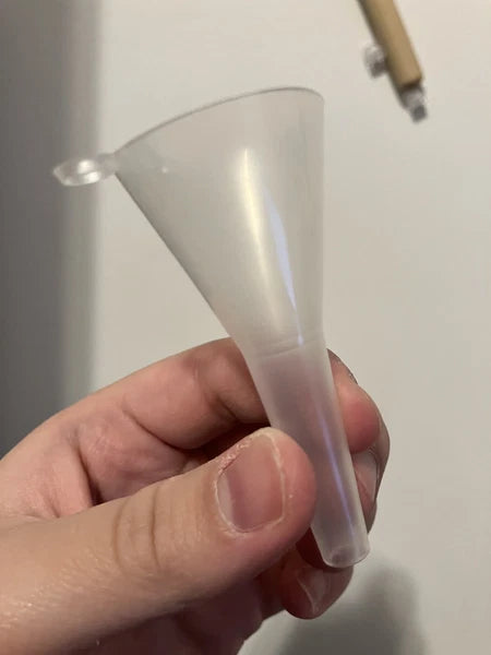 Brand New Blue Cat Self-Groomer Face Scratcher Wall Corner Massage Brush Comb