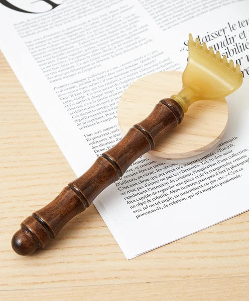 Extendable Buffalo Horn Folding Body Scratcher for Adults/Men/Women